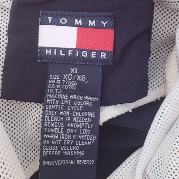 TOMMY HILFIGER MEN BEACH SHORT - Picture 3 of 5